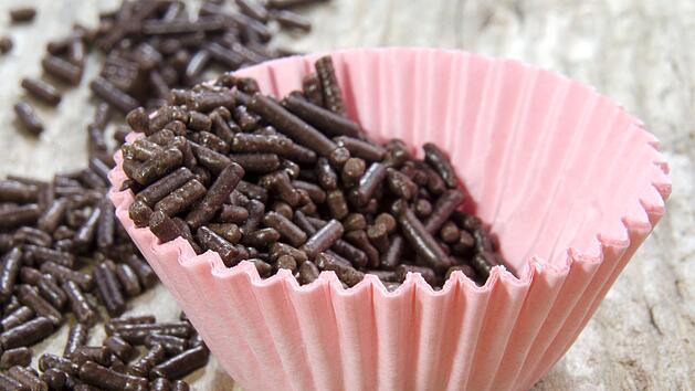 Mini cupcake H&uuml;lle mit Schokostreusel