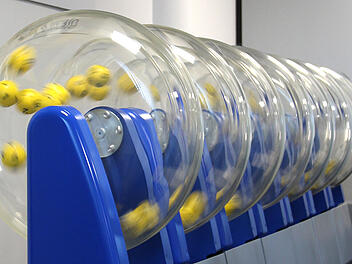 Insgesamt 600.000 Euro: Fränkischer Lotto-Glückspilz freut sich über saftige Zusatzrente Insgesamt 600.000 Euro: Fränkischer Lotto-Glückspilz freut sich über saftige Zusatzrente