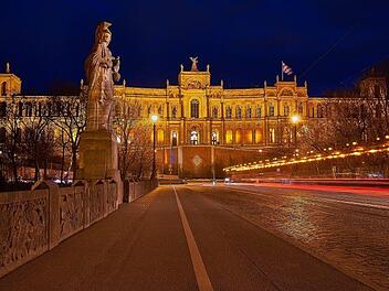 Am 14. Oktober 2018 haben die B&uuml;rger Bayerns ein neues Parlament gew&auml;hlt. Die n&auml;chste Landtagswahl findet 2023 statt. Symbolbild: Mylini / pixabay.com