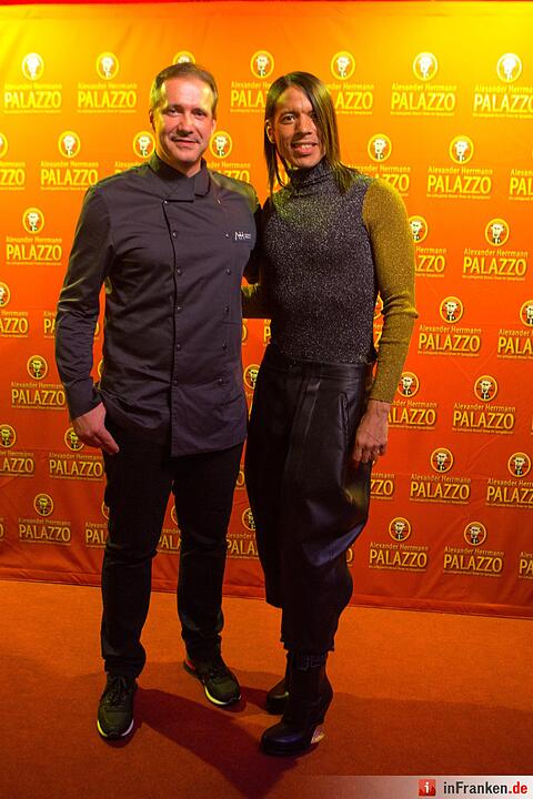 Premiere des Alexander Herrmann Palazzo in Nürnberg - Dinner-Show startet in die siebte Spielzeit