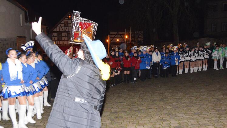 Rathaussturm im Ebenhausen. Peter Rauch