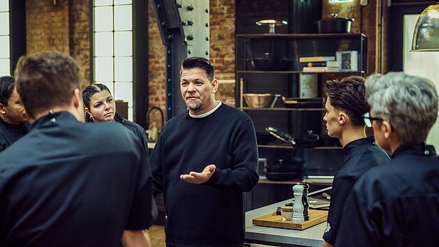 "Mälzers Meisterklasse": Starkoch geht hart ins Gericht mit Kandidatin