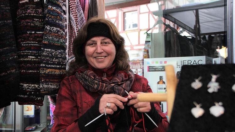 Bei allen sechs Jahrmärkten will Beatrix Latzel-Schaffer heuer dabei sein. Beatrix macht viele Sachen selbst ...