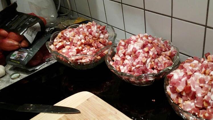 Und der Metzger so: "Ich frag nochmal, also 4 Kilo, ja?" - "Ich bitte darum!" Foto: Andi Lösch