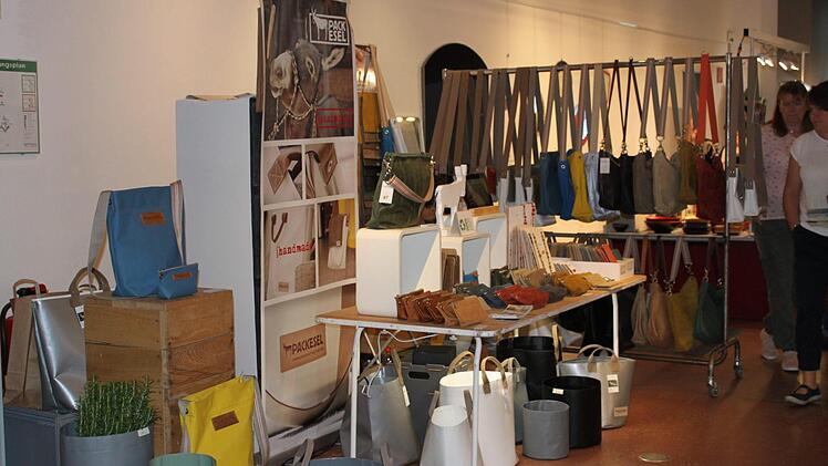 Blick in die Ausstellungsräume in der Kaiserpfalz. Foto: Carmen Schwind