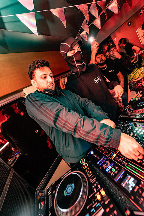 Die beste Party im Zug!