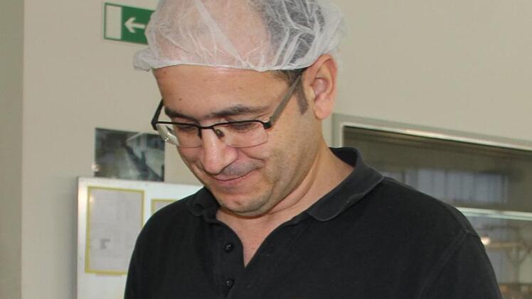 Jamil Alsalim suchte von Anfang an nach Arbeit, um seiner Familie ein neues Leben in Frieden aufbauen zu können. Foto: Veronika Schadeck