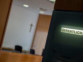 Versuchter Mord und mehrfache Vergewaltigung einer Bewährungshelferin wurde verhandelt