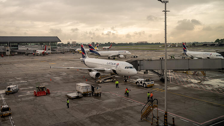 Wird Fliegen 2026 billiger? Verkehrsminister mit Prognose