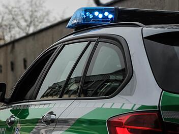 Ein 57-j&auml;hriger Autofahrer hat eine Streife der Coburger Polizei ausgebremst.Symbolbild: Christopher Schulz