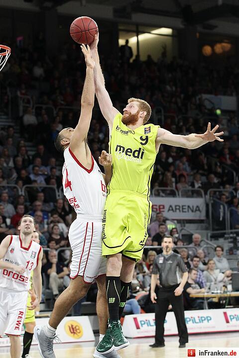 Brose Baskets vs Medi Bayreuth