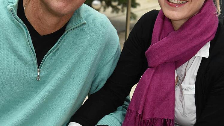 Gabor Ronay und Jeanine Ronay sind seit ihrer Hochzeitsreise Afrika-Fans Foto: Stefan Reinmann