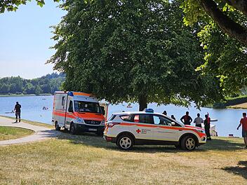 Losheim: 7-jähriger Junge ertrinkt im Stausee - Ausflug endete tödlich