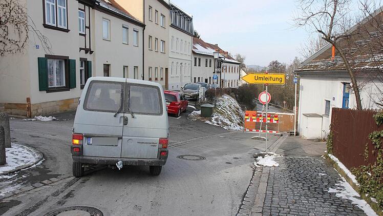 Die offizielle Umleitung führt über den Abtsberg. Radfahrer müssen dort einen kräftigen Anstieg meistern