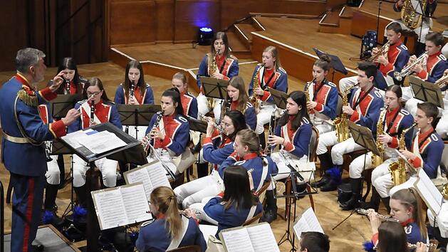 Das Jugendmusikkorps der Stadt Bad Kissingen fliegt nach New York. Foto: Peter Klopf
