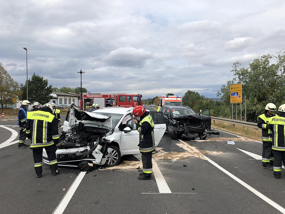 Unfall im Kreis Bamberg: Kinder nach Frontalzusammenstoß verletzt