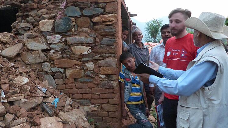 Nepal nach den Erdbeben  Foto: Nepalhilfe Kulmbach
