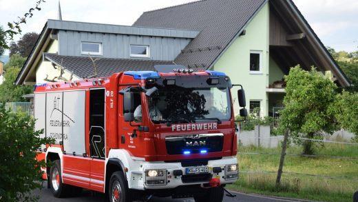 Vorstellung des neuen HLF 20 der Freiwilligen Feuerwehr Schondra; Foto: Horst Conze