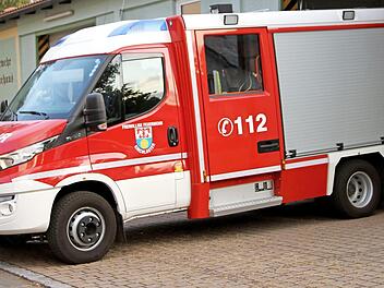 Der ganze Stolz der Feuerwehr Kirchlauter ist das neue modernst ausgestattete Löschfahrzeug. Foto: Günther Geiling