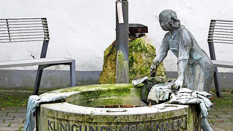 Eine aktuelle Ansicht des Johannesbrunnens, der als Kunigundenbrunnen bezeichnet wird