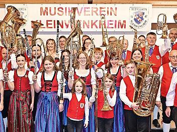 Der Musikverein Kleinwenkheim hat nach dem Jahreskonzert im Vereinsheim Grund zum Jubeln.