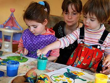 Mitarbeiter zu unterstützen, wenn es um die Betreuung von Kindern oder zu pflegende Angehörige geht, dann kann man sich bei LQG Rat und Hilfe holen. Symbolbild:dpa