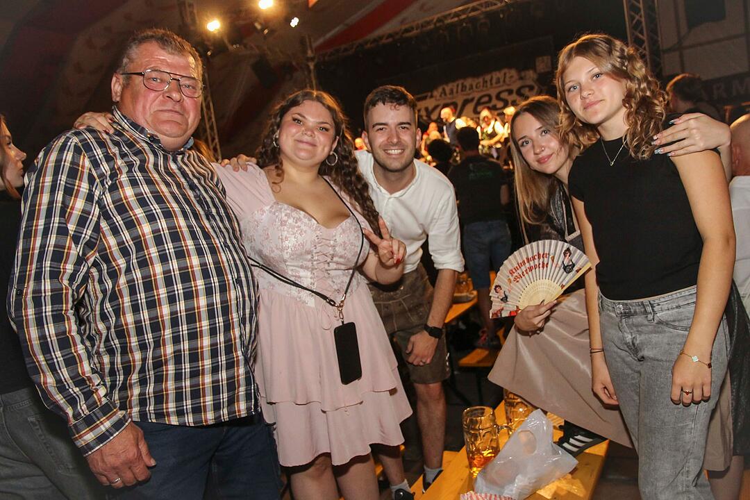 Am letzten Tag vom Bierfest wurde nochmal richtig gefeiert.