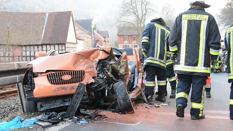 Schwerer Unfall auf der B 289 bei Kauerndorf  Foto: Dagmar Besand