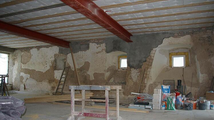 Noch wird teilweise in dem Gebäude gebaut.