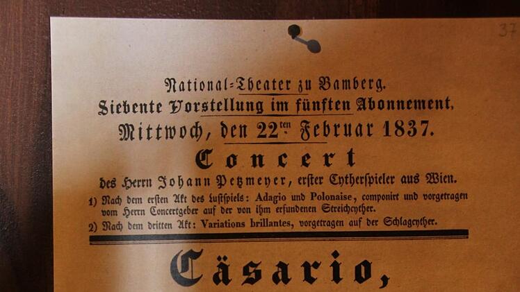 Programmzettel vom Tag, an dem die Liebe Herzog Maxs zur Zither entbrannte