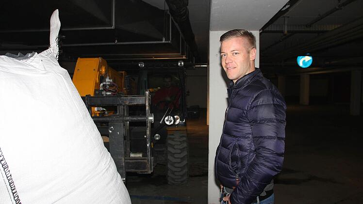 Florian Bock von der Abriss-Firma hat sich gestern vor Ort informiert.