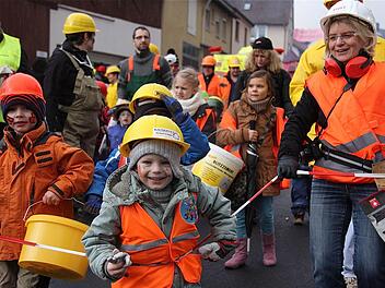 Närrische Baustelle: Der Kindergarten St. Elisabeth aus Thulba Fotos: Gerd Schaar