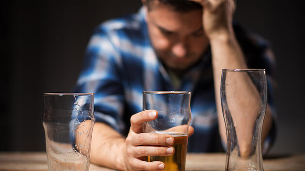 Rotes Gesicht nach Alkohol - was bedeutet das?