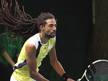 Im Vorjahr Halbfinalist: Kann Dustin Brown heuer als Topgesetzter in Eckental den Siegerscheck entgegennehmen?  Foto: Bertram Wagner