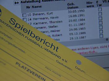 In der neuen Saison wird der Spielberichtsbogen auf Papier zur Ausnahme. Foto: Jürgen Schmitt