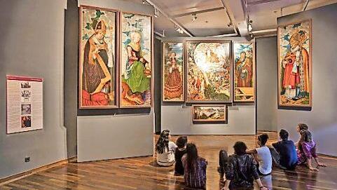 Das Stiftsmuseum in Aschaffenburg präsentiert eine Sonderausstellung zu Luther.  Foto: djd/AK Tourismus FrankfurtRheinMain/Holger Leue