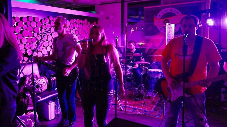 Bequest im Kreis'l Foto: Richard S&auml;nger