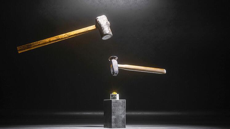 3D-Animation einer M&uuml;nzpr&auml;gung in Lydien: Der Herrscher des K&ouml;nigreichs Lydien in der heutigen T&uuml;rkei erfand im 7. Jahrhundert vor Christus das Geld.