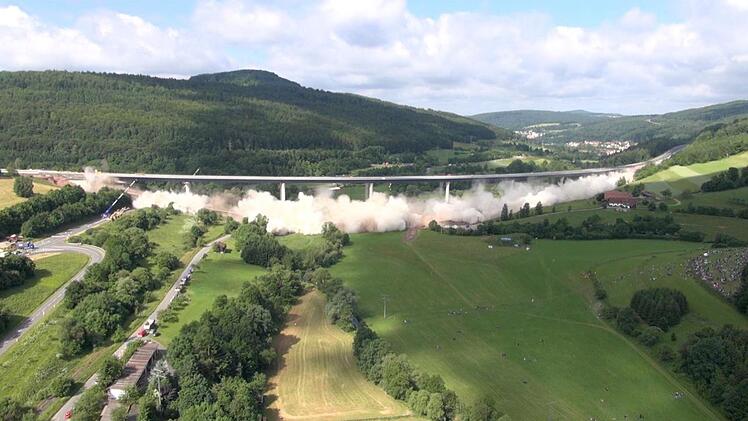 Sprengung der Sinntalbruecke