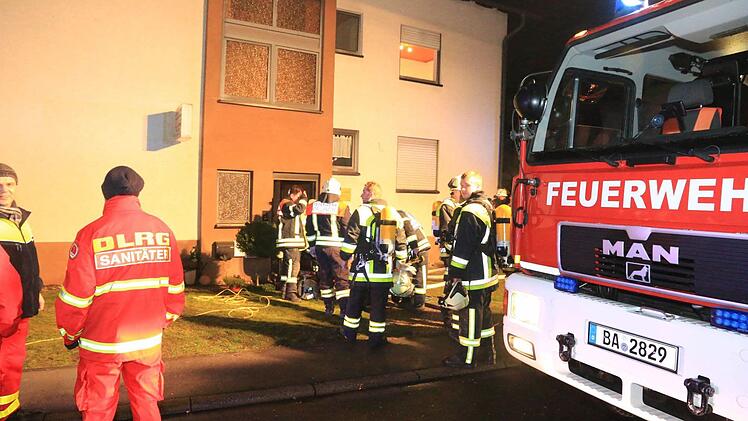 Brand in der Silvesternacht in Strullendorf Foto: Ferdinand Merzbach
