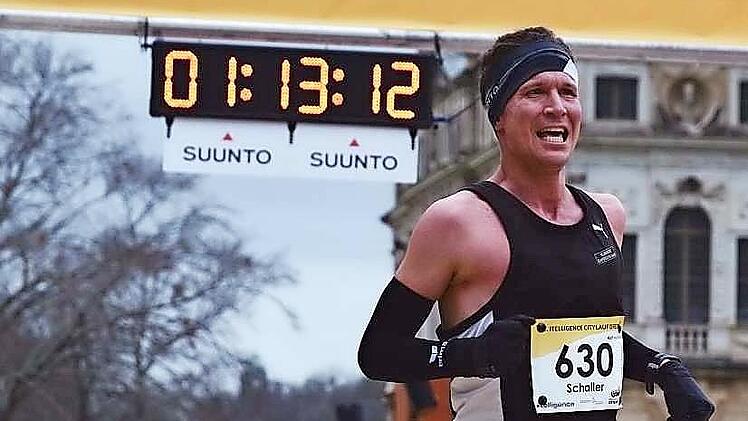 Jörg Schaller absolvierte in Dresden einen hervorragenden Halbmarathon. Er lief die Strecke in 1:13:11 Stunden.
