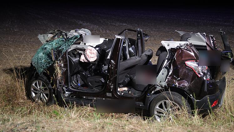 Unfall in Dietersheim: Drei Tote bei Frontalcrash