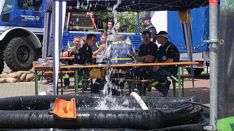 Blaulichttag in Hammelburg  Foto: Gerd Schaar