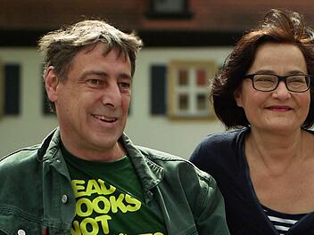Hans Kurz und Barbara Dicker liefern 111 Gründe, um Franken zu lieben. Foto: BR