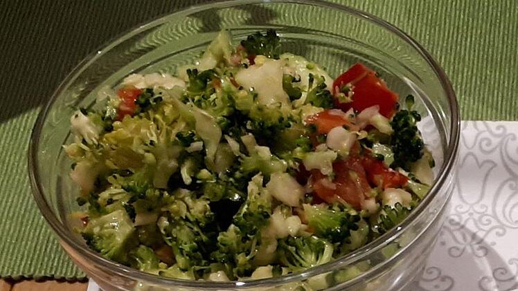 Die Power-Mahlzeit des Querläufers: selbstgemachter Brokkoli-Salat