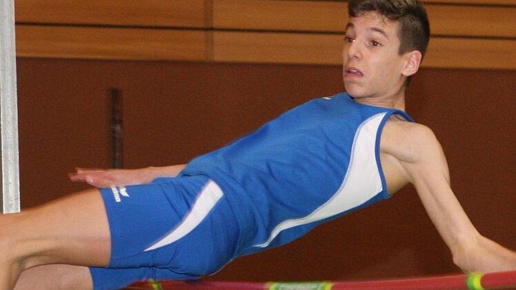Moritz Fischer vom TSV Bad Kissingen sorgte mit seinen 1,52 Meter im Hochsprung der M15 für eine der besten Leistungen bei den Kreismeisterschaften.Reinhold Nürnberger