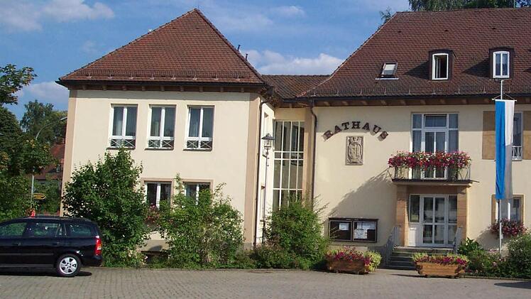 Das Rathaus in Küps  Foto: Archiv