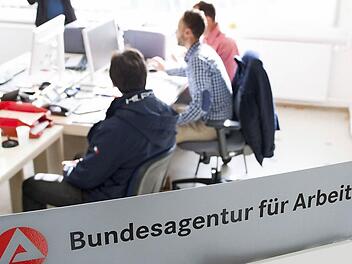 Der Zugang zum Arbeitsmarkt für Flüchtlinge wurde in vielen Agenturbezirken erleichtert.  Foto: dpa