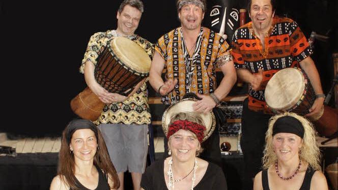 Die Gruppe "Kummazamm" wird afrikanisches Flair in die "Alte Zeche" nach Stockheim zaubern. Foto: PR