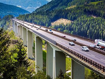 Vermeintliche Sommerreifenpflicht in Italien: So vermeidest du Bußgelder